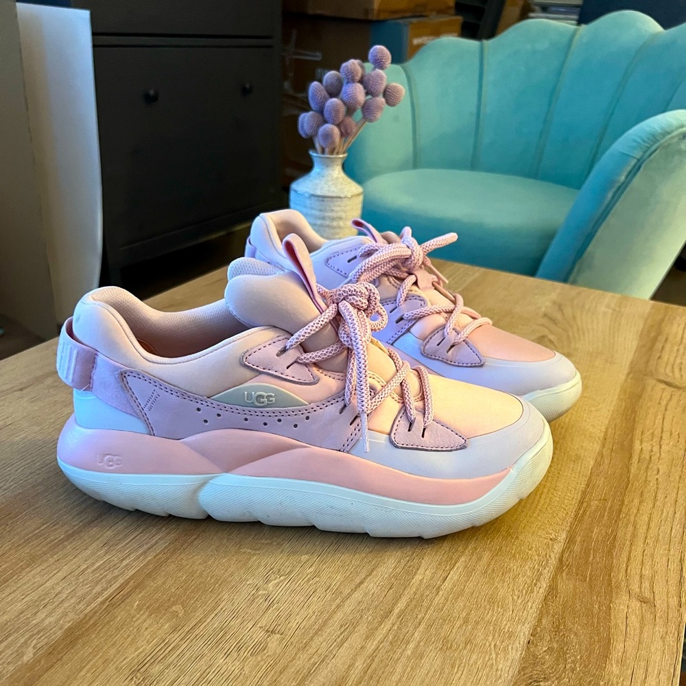 LA Cloud Ugg sneakers.